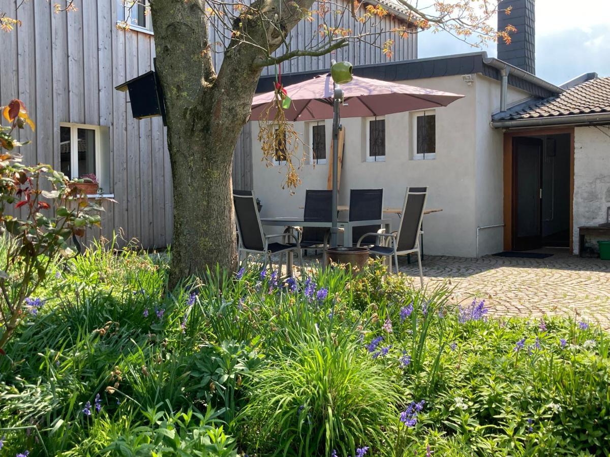 Ferienwohnung Gut Kalkhäuschen, ein Ort mit Geschichte Aachen Exterior foto